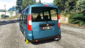 Fiat Doblo back view