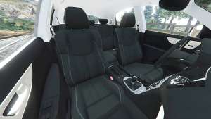 Infiniti FX S50 interior view