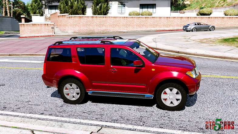 Nissan Pathfinder 2007 side view