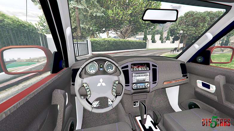 Mitsubishi Pajero LWB 2007 - interior