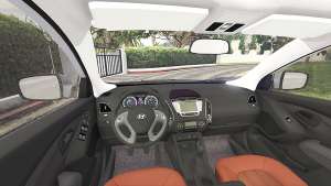 Hyundai ix35 (LM) 2010 - interior