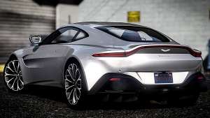 Aston Martin Vantage 2019 - rear view