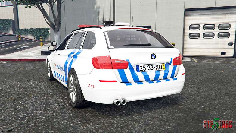 BMW 530d Touring Portuguese Police [replace] - rear view