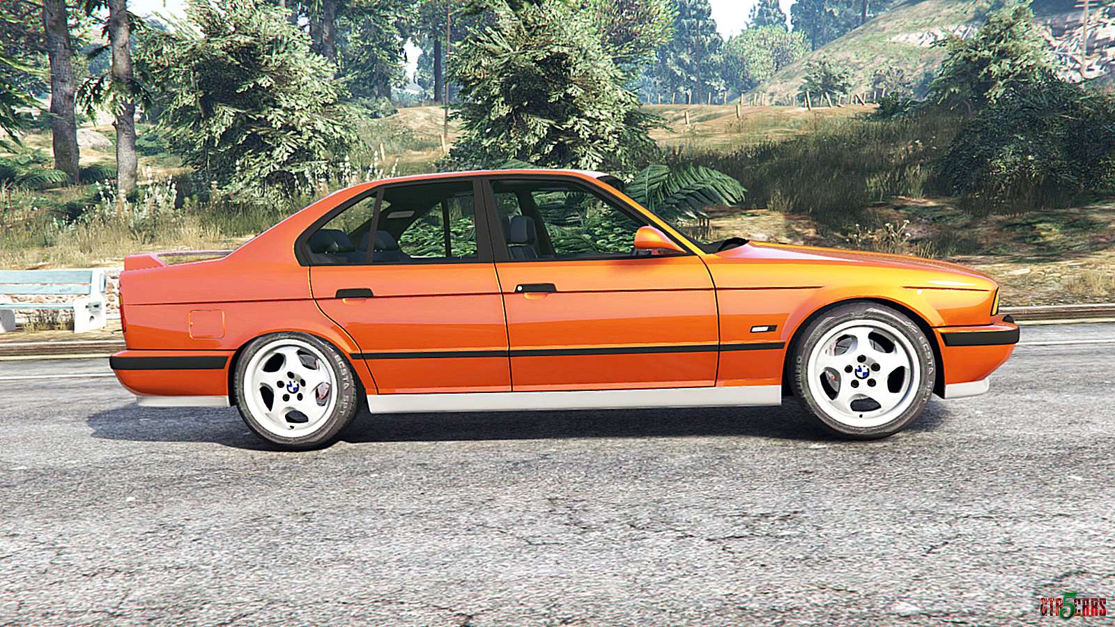 BMW M5 sedan (E34) [addon]